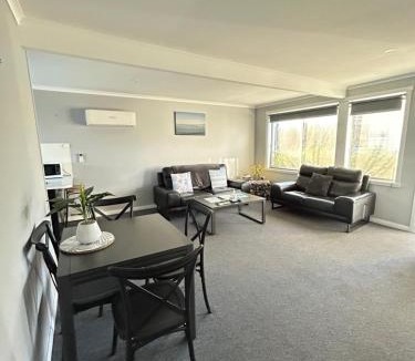Bridport Apartment | Old Pier Apartments