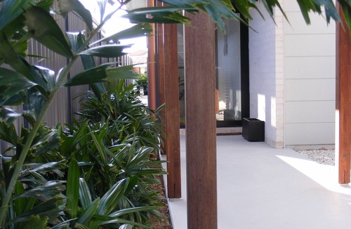 Yamba House | On The Waterfront -Yamba