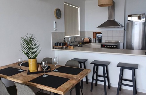 Port Lincoln Apartment | On The Waters Edge