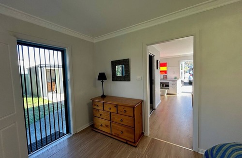 Tuncurry House | One Bedroom Blue Horizon