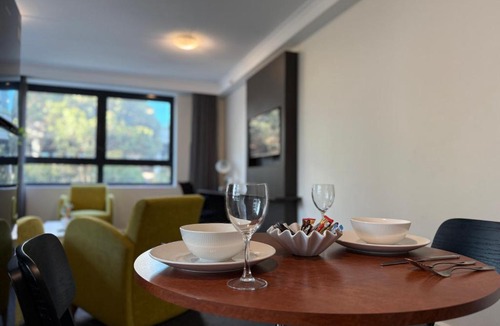 Parramatta Apartment | One bedroom in parramatta CBD Free Parking