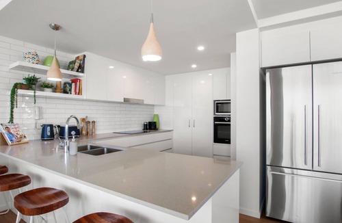 Caloundra Apartment | Oogarding Unit 14, 46 Warne Tce
