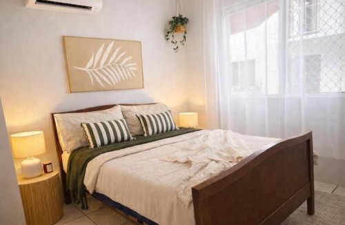 Parap Apartment | Opp Parap Mkts Ideal for tradies and nurses