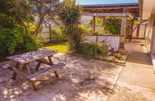 Apollo Bay House | Orana ~ 2 blocks to Beach ~ FREE Wifi