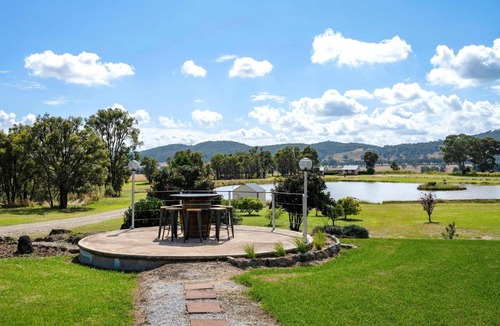 Erudgere House | Orana Grove - Luxury Mudgee Vineyard Retreat - 8 guests