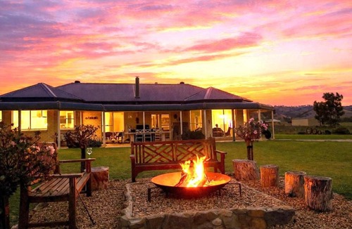 Erudgere House | Orana Grove - Luxury Mudgee Vineyard Retreat - 8 guests