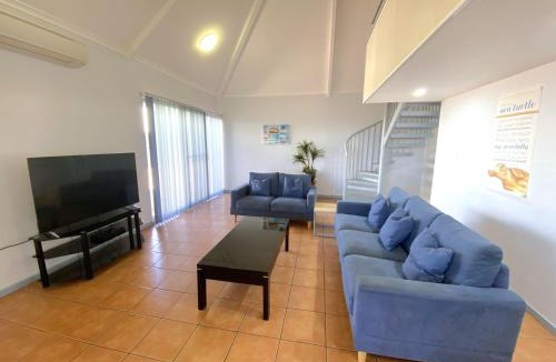 Exmouth Villa | Osprey Holiday Village Unit 118
