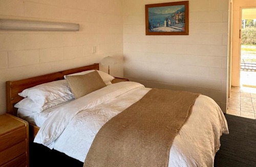 Lavers Hill Hotel | Otway Junction Motor Inn