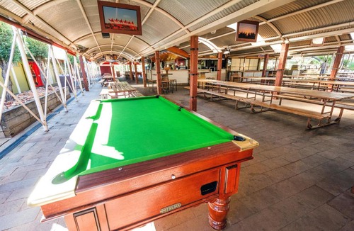 Yulara Cabin | Outback Lodge