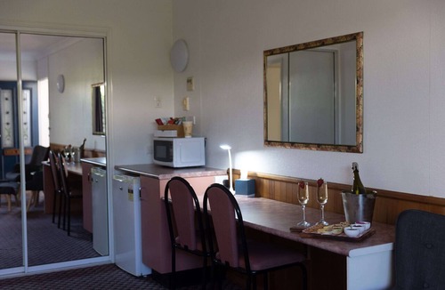 Mount Isa City Hotel | Outback Motel Mt Isa