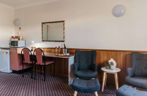 Mount Isa City Hotel | Outback Motel Mt Isa