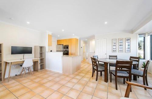 Port Macquarie House | Pacific 1