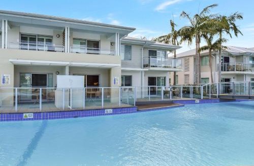 Salamander Bay Apartment | Pacific Blue Unit 175 Dual Swim Up A