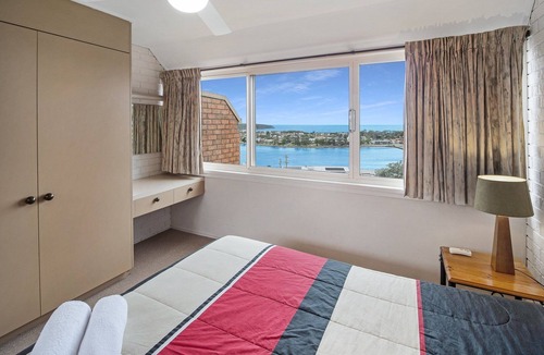 Merimbula Cabin | Pacific Heights - Standard Apartment