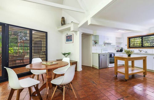 Nightcliff House | Palms Bungalow Nightcliff with Pool | 2BD, 2BTH