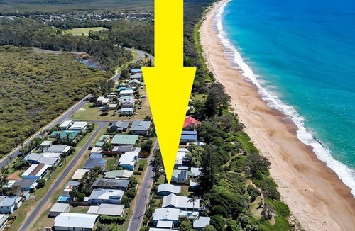 Wooli House | PANDANUS: 2 BR, 1 BA House in Wooli, Sleeps 3