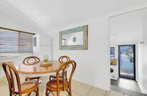 Cooee Bay House | “Pandanus Cottage” This is one of the few places in the area with a pool.