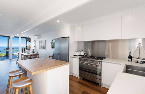 Copacabana House | Panoramic Ocean Views | Whale Watching, Fireplace