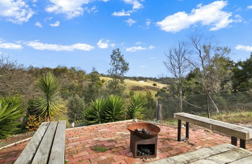 Metung House | Panoramic views of Chinaman’s Creek Valley