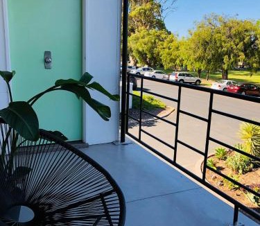 Busselton Hotel | Paradise Motel Busselton