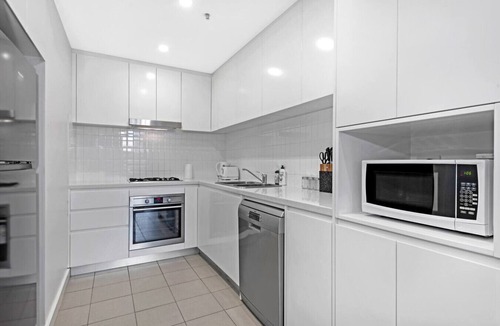 Harris Park Apartment | Parkes Street Convenient Two-Bedroom