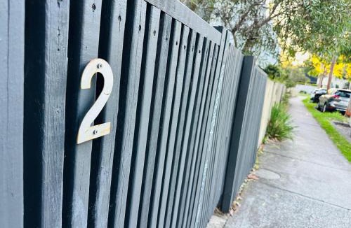 Parkville Apartment | Parkville hide away