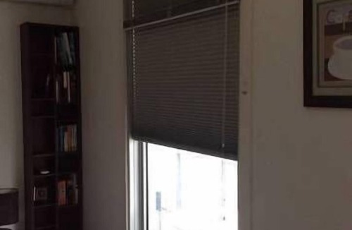 St Kilda Apartment | Pasadena Top Floor 1BR w balcony + free WiFi + parking