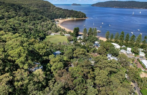 Patonga House | Patonga Panorama By Coast Holidays