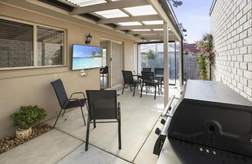 Paynesville House | Paynesville Villa