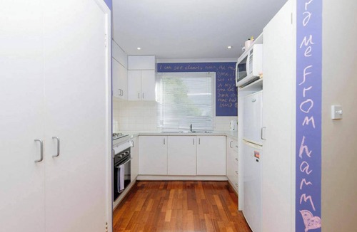 West Melbourne Apartment | Peace and Love 2 BDR Townhouse West Melbourne