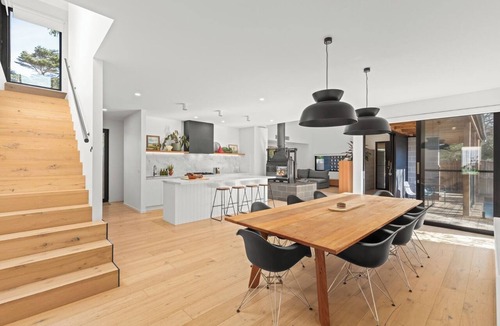 Barwon Heads House | Peaceful Coastal With Pool