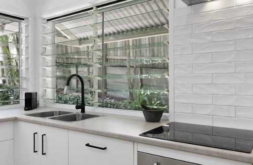 Sunrise Beach Apartment | Peaceful Family Villa in Sunrise Beach