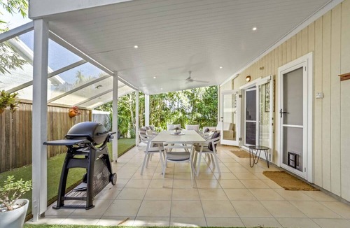 Sunrise Beach Apartment | Peaceful Family Villa in Sunrise Beach