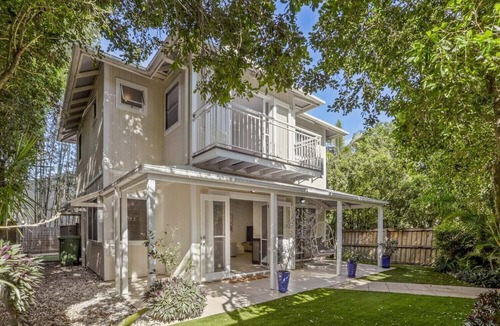 Sunrise Beach Apartment | Peaceful Family Villa in Sunrise Beach