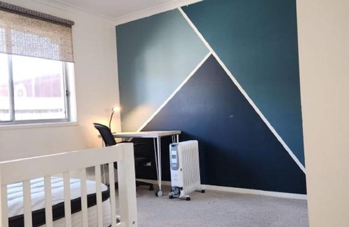 Wright House | Peaceful Property in Wright, Perfect for Business trips and other