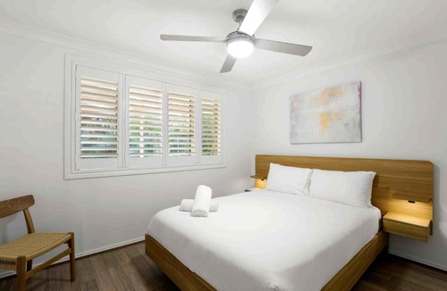 Fingal Bay Villa | Pebbles at Fingal