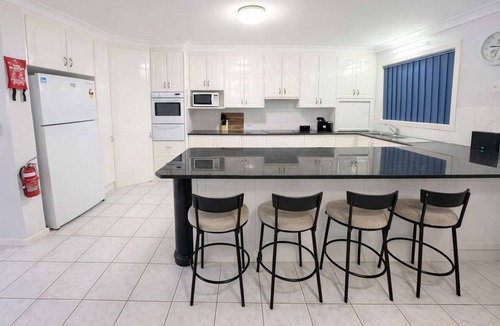 Forster House | Pebbly Beach Estate | Sleeps 18
