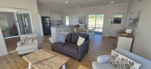 Pelican Lagoon House | Pelican Lagoon Retreat
