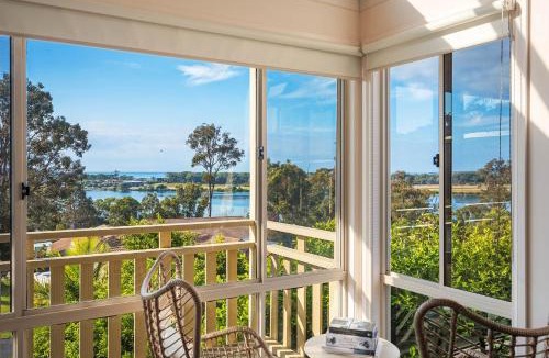Merimbula House | Pelican Lake Holiday House