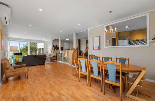 St Leonards House | Pelican Point