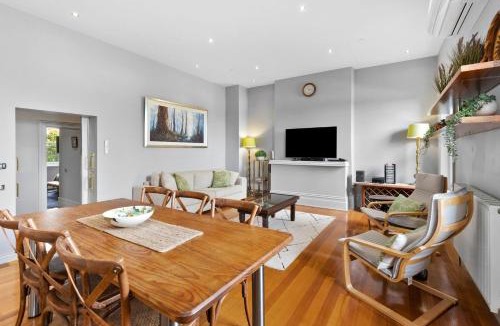 Queenscliff House | Pelicans at the Ozone
