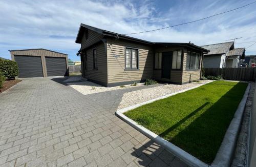 Invermay House | Penfold Cottage CBD Launceston Invermay