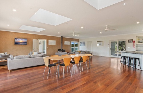 Boole Poole House | Peninsula at Metung House | Boat Access Only Getaway