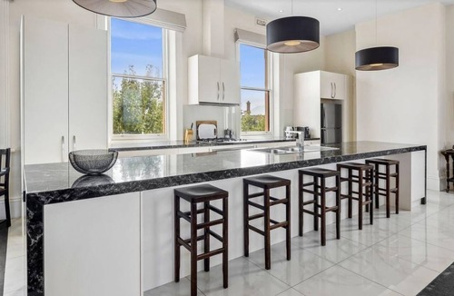 Queenscliff Apartment | Penthouse Ozone in Queenscliff
