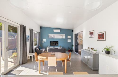 Prevelly House | Peppi Hollow - 500 metres from the Prevelly beach