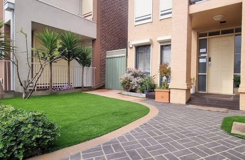 Sunshine North House | Perfect for Families & WorkCrews - Big 5Br,3 Baths
