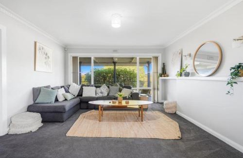 Legana House | Perfect For Families and Small Groups