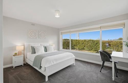 Legana House | Perfect For Families and Small Groups