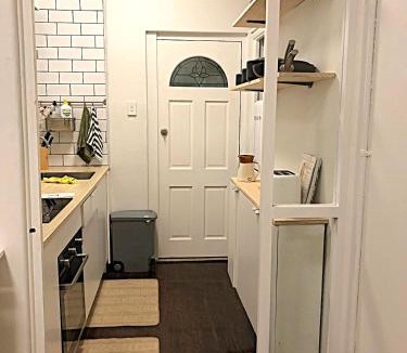 West Ryde Apartment | Pet Friendly Acer Arena Accommodation