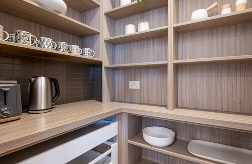 Highett House | Pet Friendly - Aura Family Home by the Bay